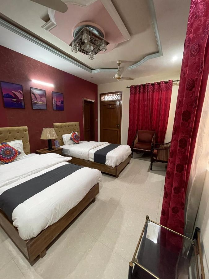 Umda Horizon Hotel Исламабад Екстериор снимка