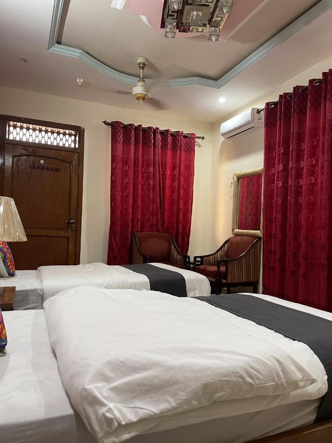 Umda Horizon Hotel Исламабад Екстериор снимка